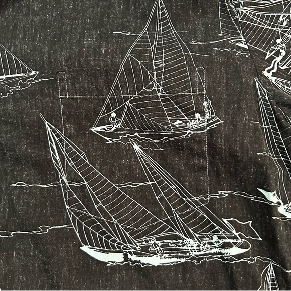 Cooke Street Honolulu Men’s Reverse Shirt, Black w/ Blue Sailboats, Size Large - Picture 14 of 14
